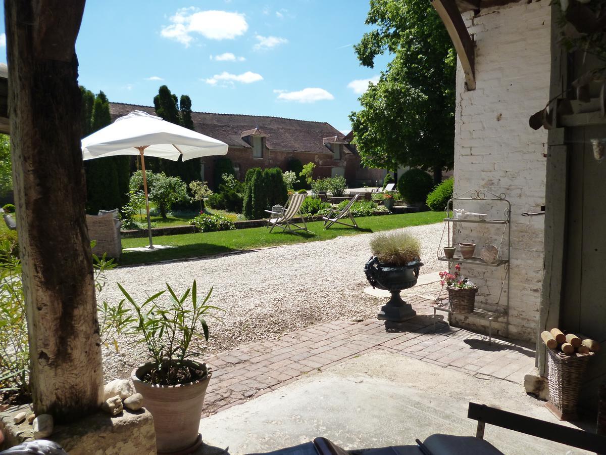 Domaine De La Creuse Bed & Breakfast Moussey  Exterior photo